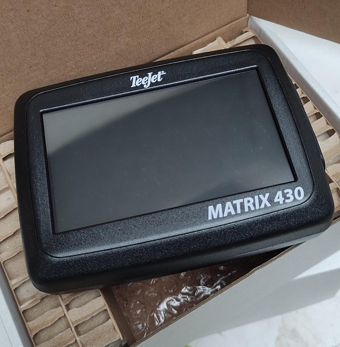 Навигатор TeeJet Matrix 430 GD430-GLO-R30-B5 (GPS/ГЛОНАСС, усиленная антенна RXA-30, подключение к АКБ, 5М)